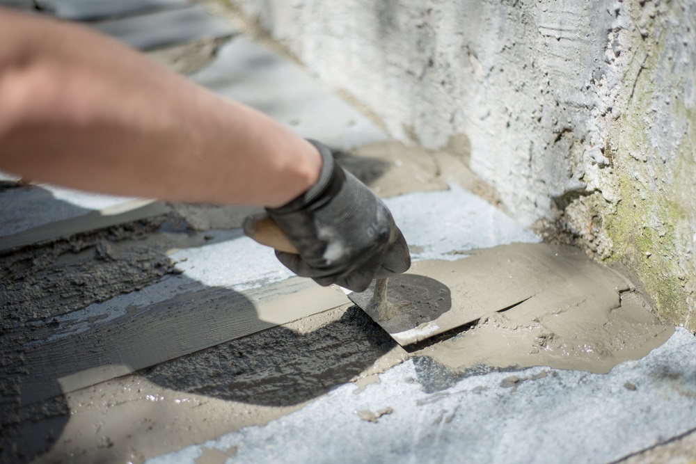 Concrete Surface Crack Repair Products to Fix Cement